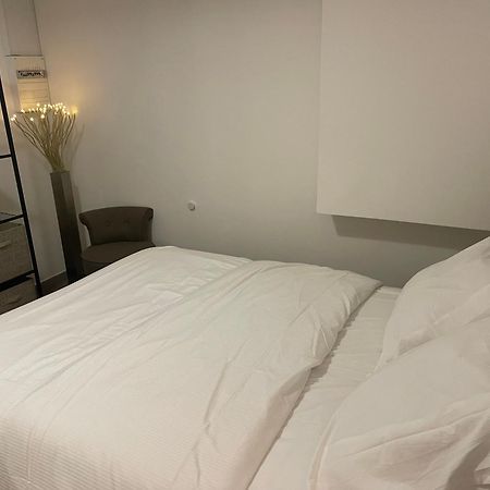La Girafe Apartment Sannois Exterior photo